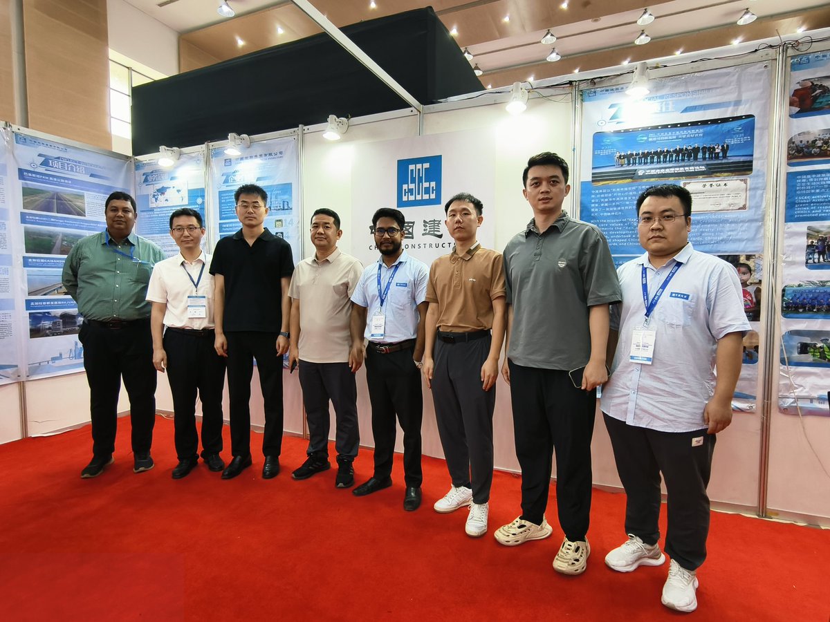 dongfanglike's tweet image. Recently, I, along with my colleagues from #CSCEC, participated in the 2025 &quot;Belt and Road Initiative&quot; exhibition in Bangladesh. At the exhibition, we presented to the guests the ongoing projects and achievements of #CSCEC in Bangladesh.