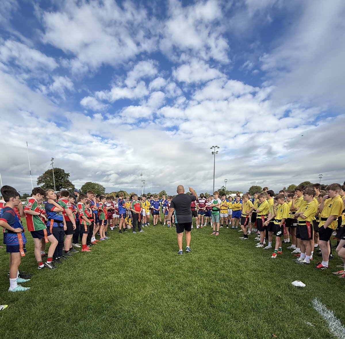 noel devlin tweet media