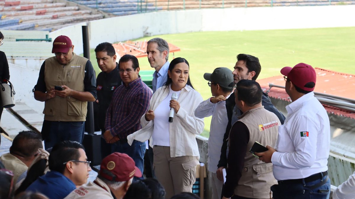 Rodrigo Abdala (@rodrigoabdalad) on Twitter photo Por indicaciones de nuestra presidenta <a href="/Claudiashein/">Claudia Sheinbaum Pardo</a> y la Secretaria de Bienestar <a href="/A_MontielR/">Ariadna Montiel Reyes</a>, nos sumamos con amor y compromiso para apoyar a la población de #Nezahualcóyotl en la aplicación del #CensoBienestar.
<a href="/BienestarMx_Pue/">Delegación de Programas para el Bienestar Puebla</a>
#HumanismoMexicano Por indicaciones de nuestra presidenta <a href="/Claudiashein/">Claudia Sheinbaum Pardo</a> y la Secretaria de Bienestar <a href="/A_MontielR/">Ariadna Montiel Reyes</a>, nos sumamos con amor y compromiso para apoyar a la población de #Nezahualcóyotl en la aplicación del #CensoBienestar.
<a href="/BienestarMx_Pue/">Delegación de Programas para el Bienestar Puebla</a>
#HumanismoMexicano