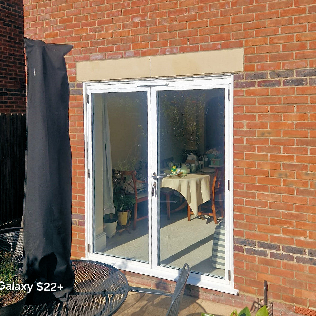 HarpWindows's tweet image. #aluminiumdoors #insideview 👌
Nice pair of French doors and a single door set installed last week. #lookinggood #Frenchdoors #newdoors #StyleUpgrade #TuesdayMotivaton
