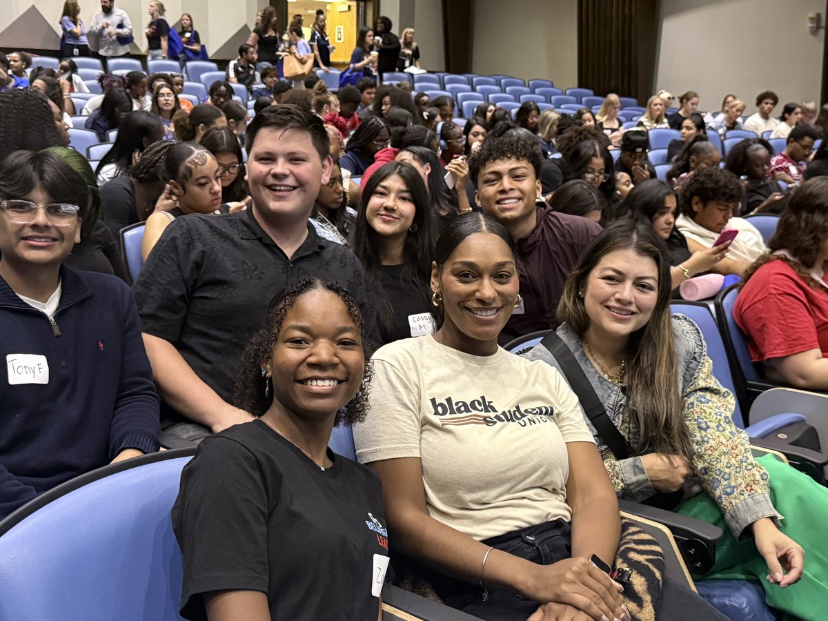 Kathleen Smith tweet media