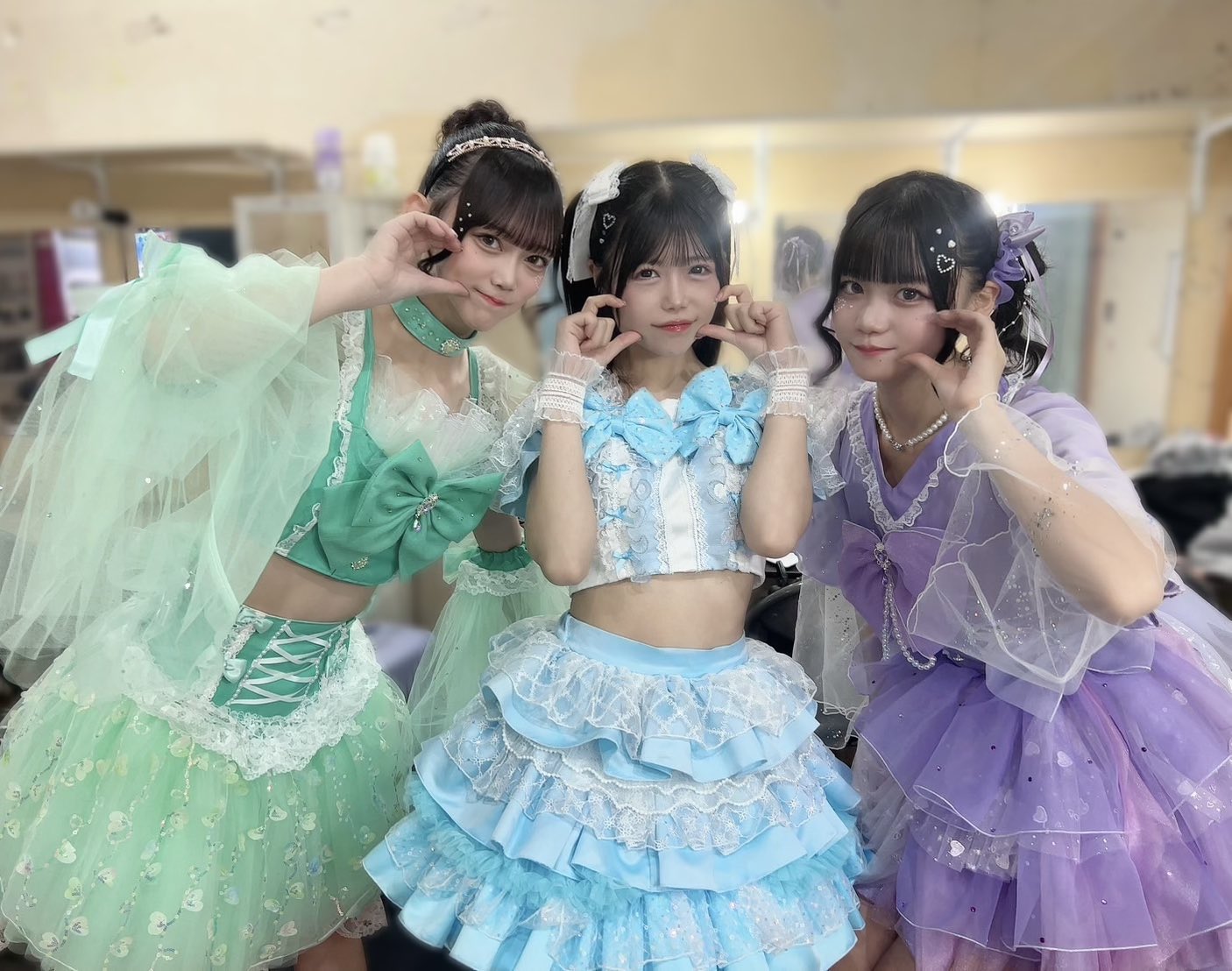 ハッピー♡7・セクシー8・おどる♡11三人祭・7人祭・10人祭 黄5青7あか組4 ハッピー♡7「幸せビーム！好き好きビーム！」Music Video - YouTube