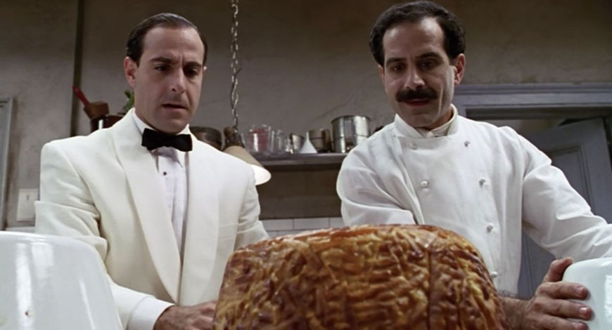 ilsensei_aplos's tweet image. Stanley Tucci nel 1996 ci ha regalato Big Night, il film che ha fatto innamorare l’America della cucina italiana 
Il timballo leggendario resta una delle scene più iconiche!
Qual è il piatto italiano che vi fa viaggiare nei ricordi? #BigNight  #CucinaItaliana #FoodCinema
