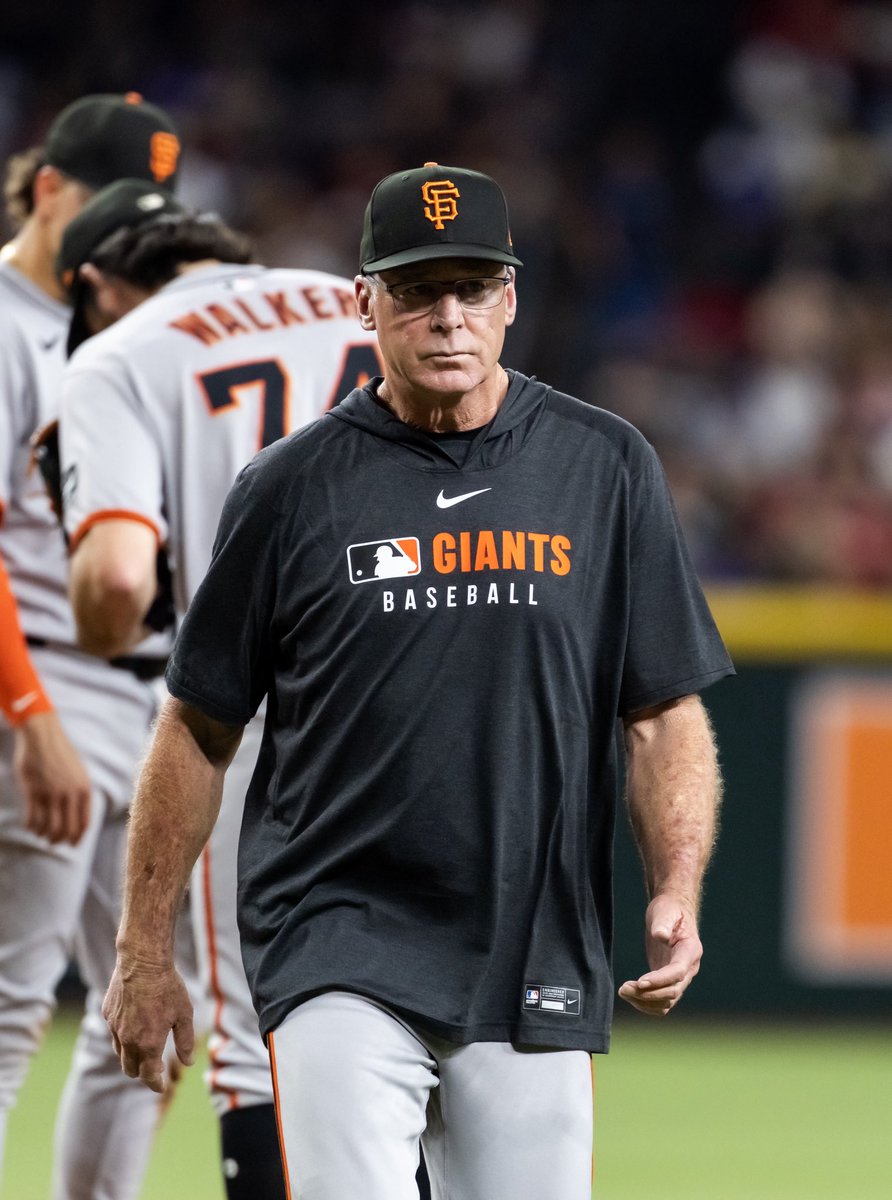 95.7 The Game tweet media