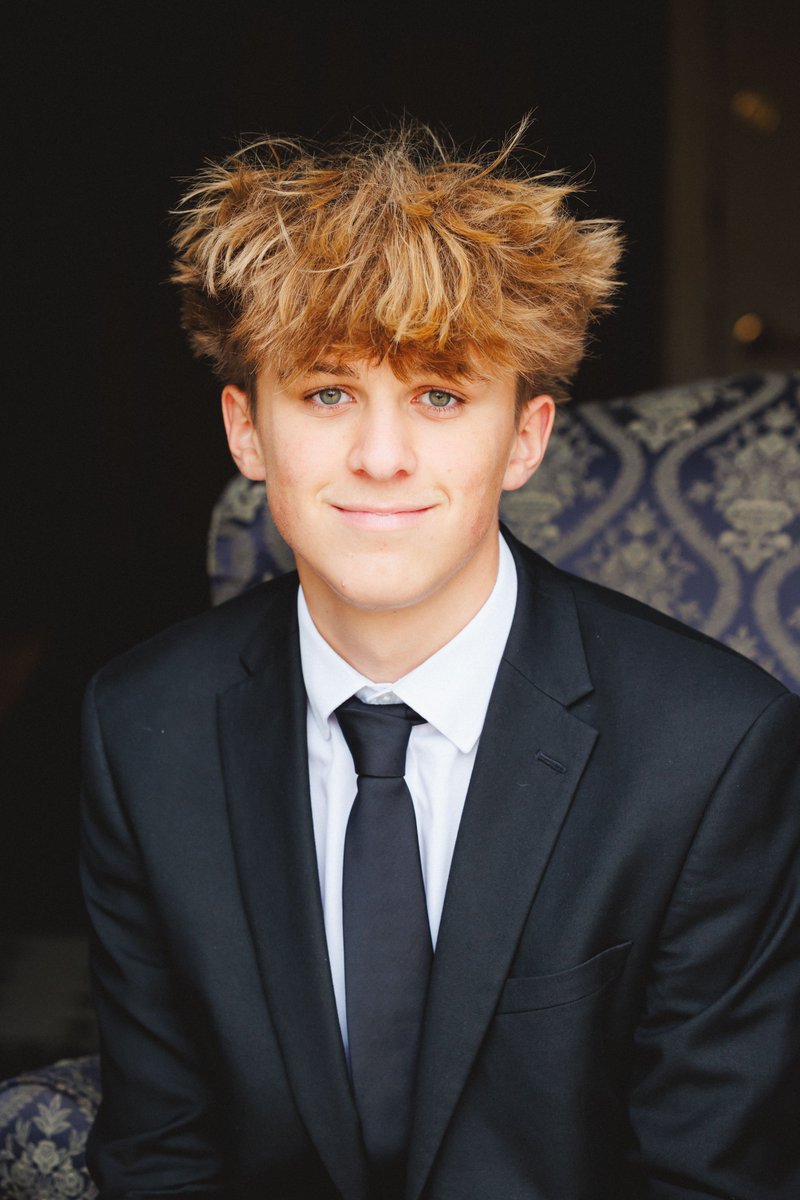 Congratulations to Oliver on being appointed Sports Prefect, and Jack on being appointed Mentoring Prefect.
#prefectteam #sixthform #proudtobeahallifordian