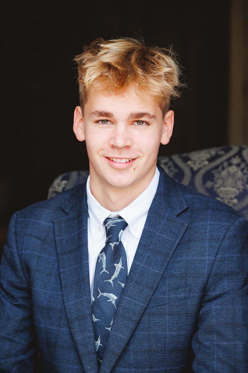 Congratulations to Toby on being appointed Russell House Captain, and Jakob on being appointed Wadham House Captain.
#prefectteam #sixthform #proudtobeahallifordian