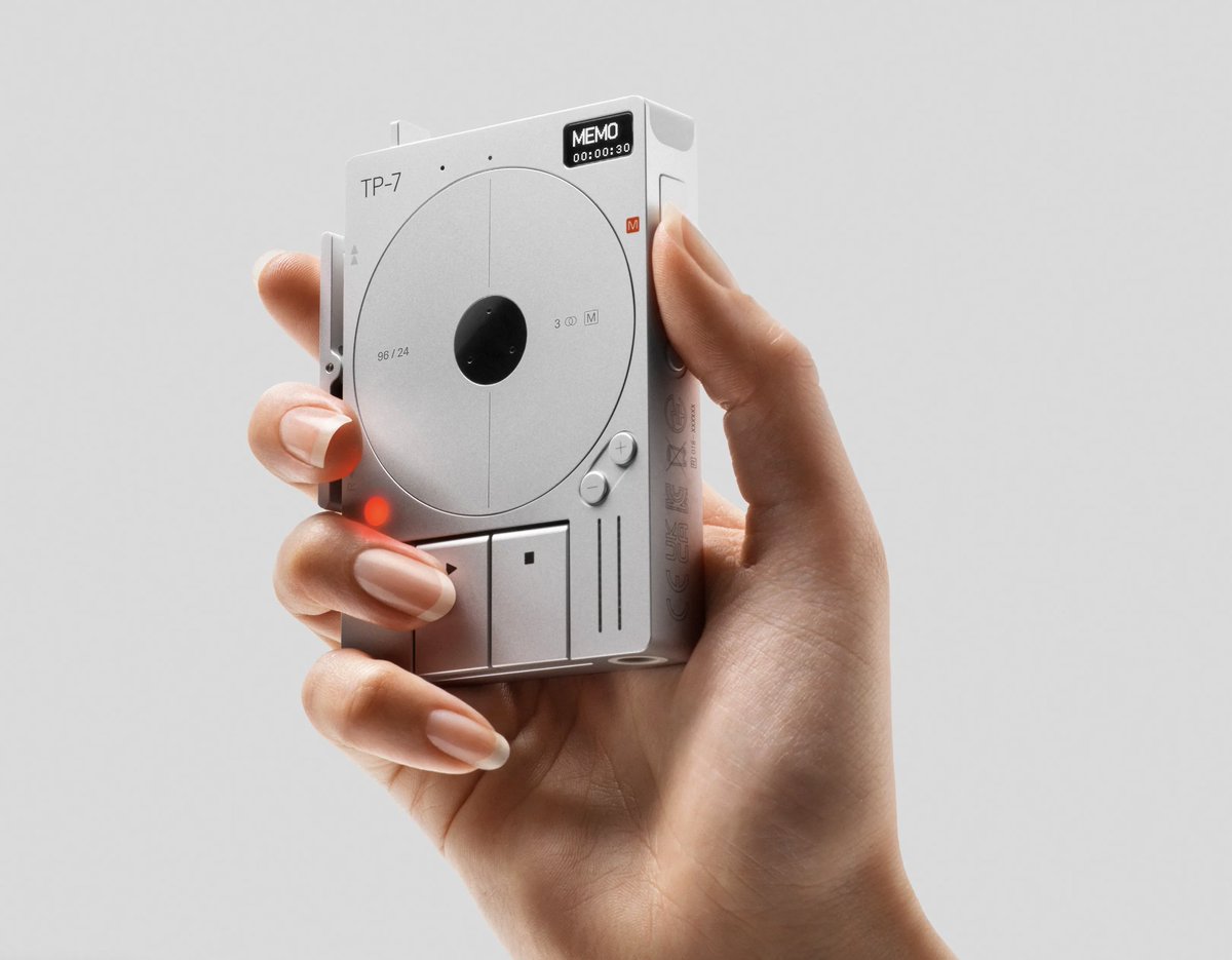 alexisohanian's tweet photo. Design has always mattered. But in a world flooded with AI noise &amp; lots of new tools dropping to simplify creation, great taste becomes a tremendous edge. Huge. https://t.co/vs3L9YnyFH