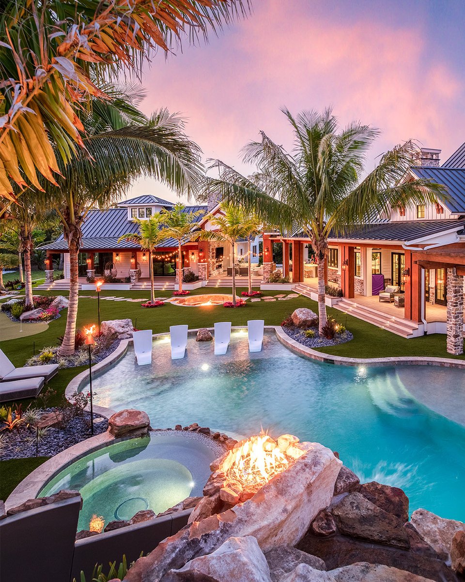 LagoonsDesign's tweet photo. This backyard has an amazing slide, natural rock grotto, sunken fire pit, spa, putting green, and beautiful landscaping. What do you think of this backyard?

#insanepools #lucaslagoons #poolbuilding #waterslide #backyardinspo #backyard #pool #luxurylife #luxuryhome https://t.co/TPDqojXtEa