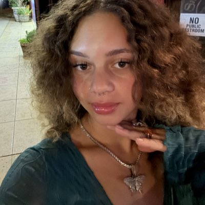 aylonicampbell's tweet photo. #NewProfilePic https://t.co/jzcYufEhE0