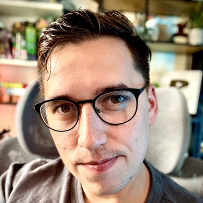 Deebeegeek tweet media