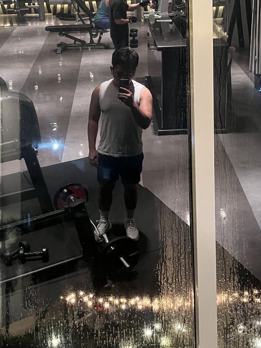 CallmeTrevii's tweet photo. 👀 https://t.co/KmEh9K3tZf