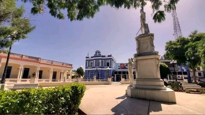 #LasTunas celebra hoy 229 años de su fundación. Jornada para agasajar a un pueblo que ha preferido ver a su tierra quemada antes que esclava. #VicenteGarcía
<a href="/cabaniguan/">Radio Cabaniguán</a> 
📸Tomada de Facebook.