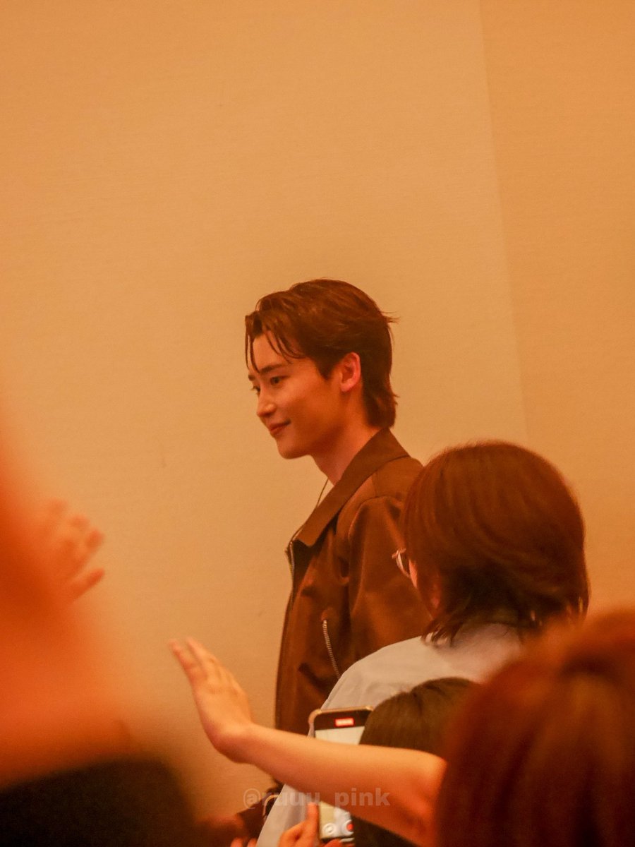 ruuu_pink's tweet photo. 横顔集🥰
#イジョンソク　#ファンミ
#イジョンソクファンミーティング https://t.co/L0UAA4tlsB