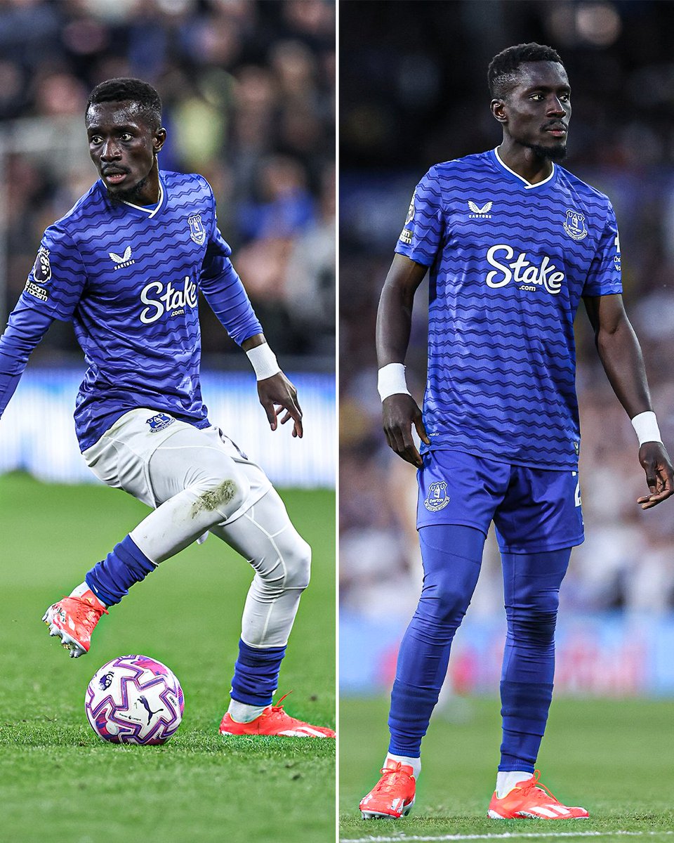 Idrissa Gueye has already brought out the thermals 😅🥶