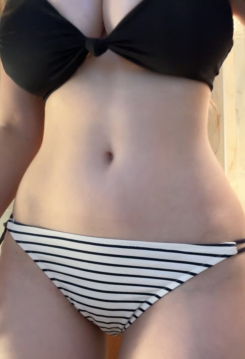 Daisy_Creamer's tweet photo. 💫A new introduction 💫

🌼Daisy 🌼
~ 24
~ bisexual 
~ lil kinky 🤭
~ 43 year old Daddy (19 year age gap)
~ sharing what makes me 💧 
~ gingers do it best 👩🏻‍🦰 https://t.co/i7X8MJsLCI