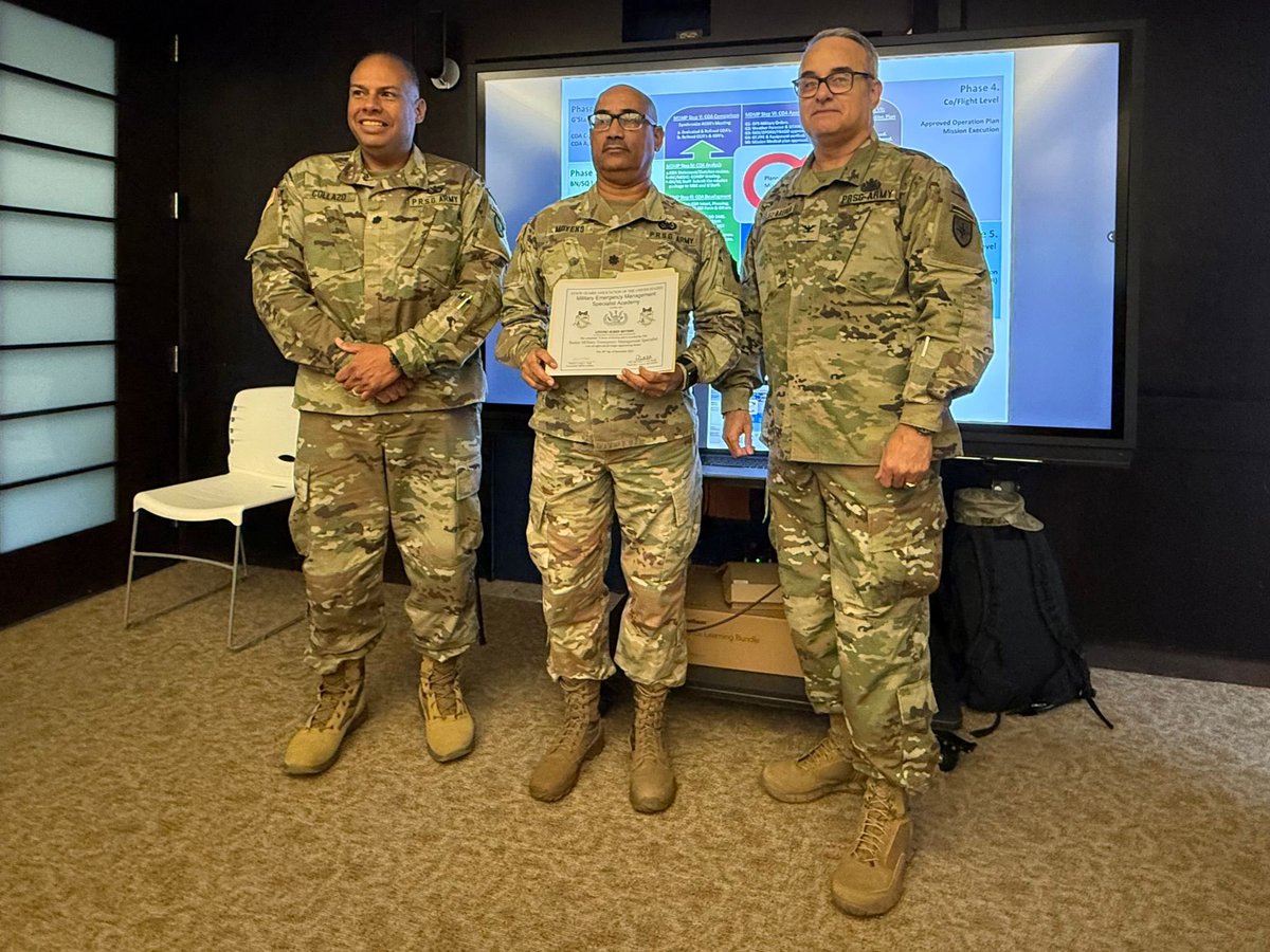 JavishCollazo's tweet photo. El pasado fin de semana en el Campamento Anual del Comando Estatal de la Guardia Nacional el COL Pedro Vélez Baerga, Director Academia de MEMS de SGAUS en PR y este servidor como Sub Director, certificamos varios compañeros en los niveles Senior y Basico. @MonicaMdeCollaz https://t.co/rWtAVaKI6h