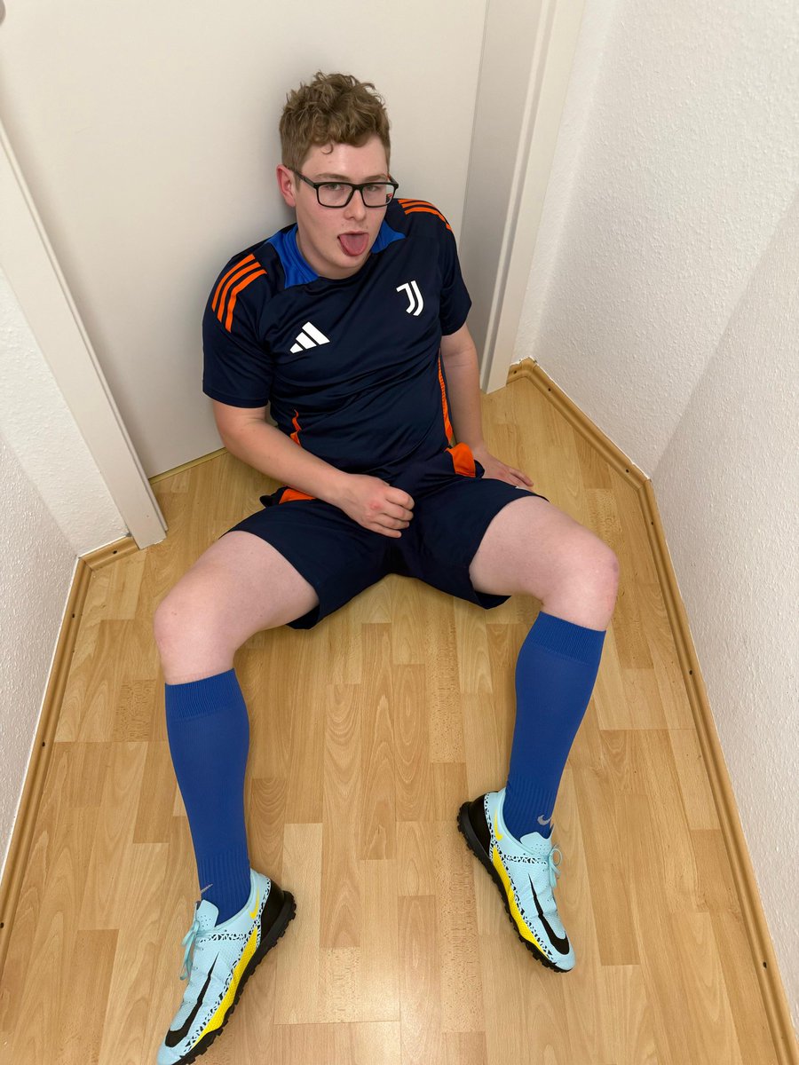 twink_johannes's tweet photo. Dressed for the pitch... but actually ready for completely different matches 🖤⛓️

 #SportswearKink #FootballGear #SocksKink #SneakerLover #KinkyVibes #SportswearFetish #FootyKink #GearLust #SneakerKink #LockerRoomVibes #SportswearAddict #JockStrapKink #KinkySports #GearUp #ObeyInGear #gay #twinks #twink #gayboy #boy #boys