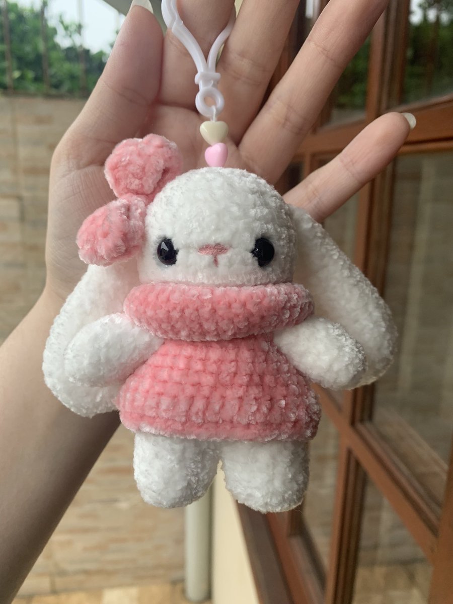brucrochet's tweet photo. Muito feliz com o meu chaveiro novo❤️ https://t.co/qBLWDNDiY8