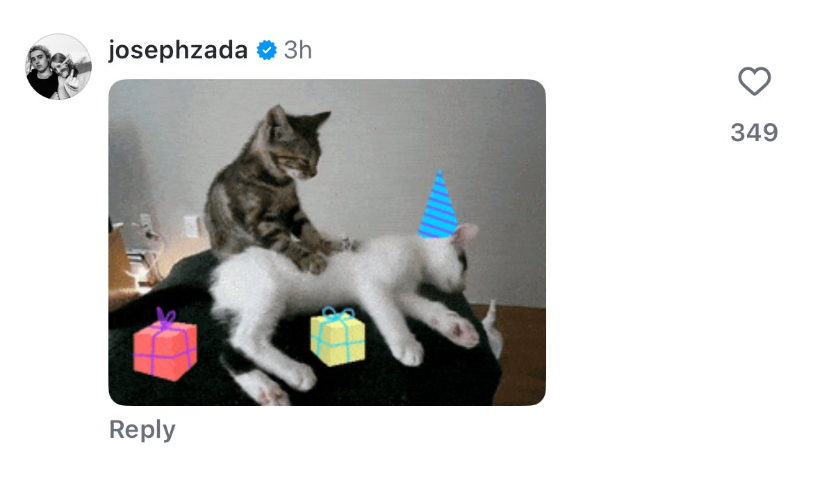 dstrictdispatch's tweet photo. Behind The Scenes Photo from Joseph Zada of the 'Happy Birthday, Haymitch!' Scene (real, not photoshopped). 

📸 Whitney Peak's Instagram Comments https://t.co/mQROiTVYBp