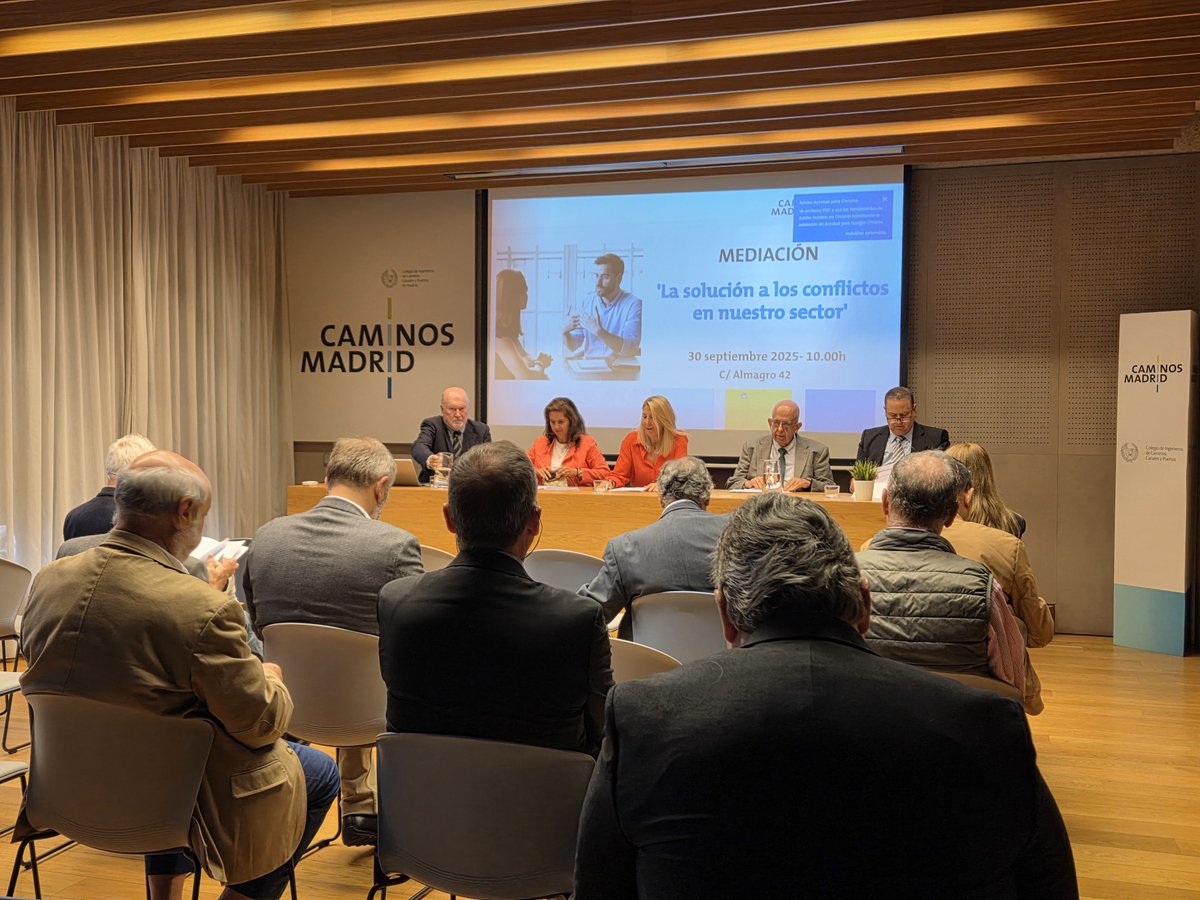 caminosmadrid's tweet photo. Hoy en Caminos Madrid hemos celebrado la jornada técnica “Mediación: La solución a los conflictos en nuestro sector”.

Una sesión muy enriquecedora en la que hablamos del papel de la mediación como vía ágil, eficaz y especializada para resolver conflictos. https://t.co/2nGOHyRMyr