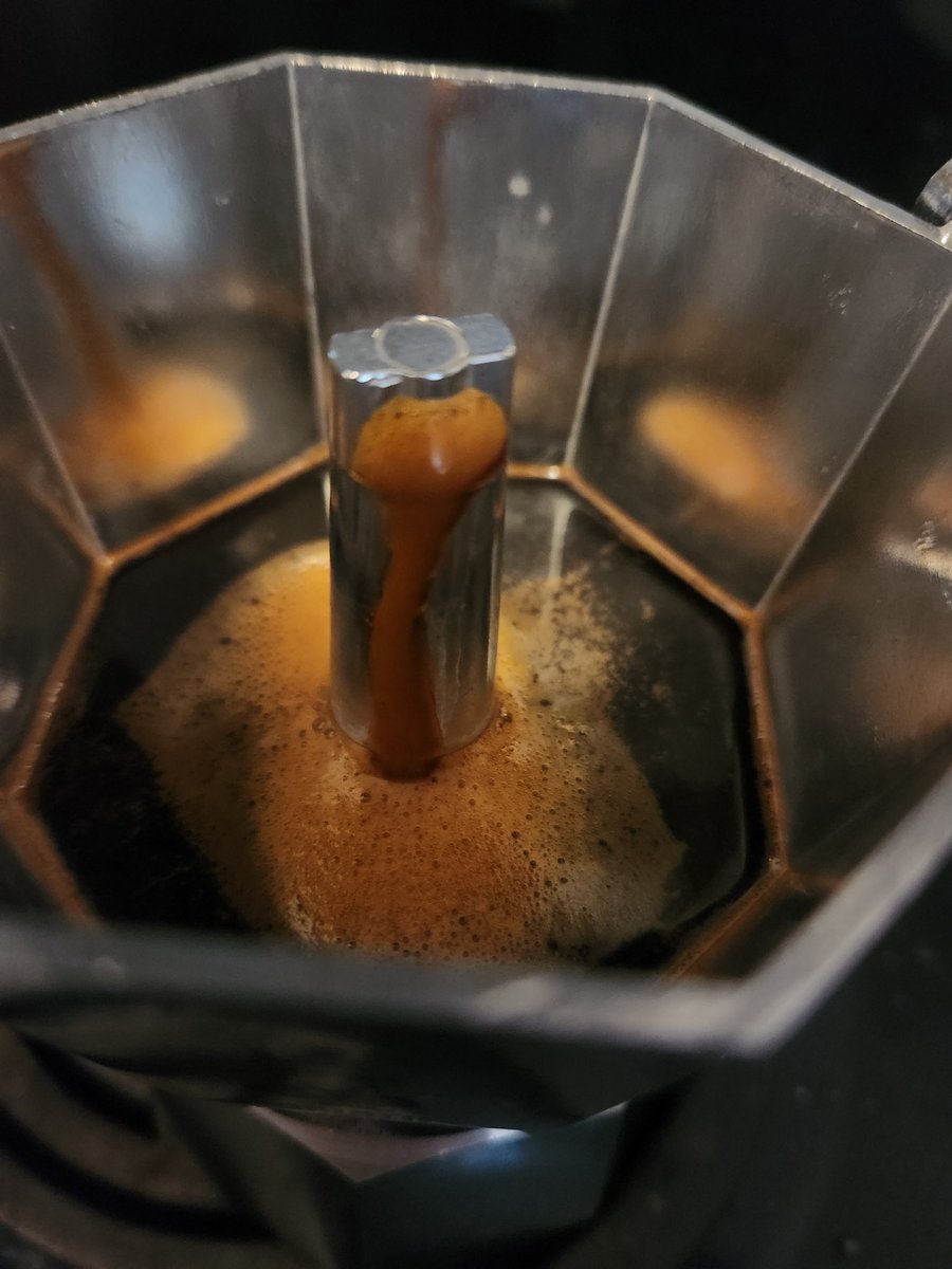 swiss-army-wife(elaina)🏳️‍⚧️ tweet media