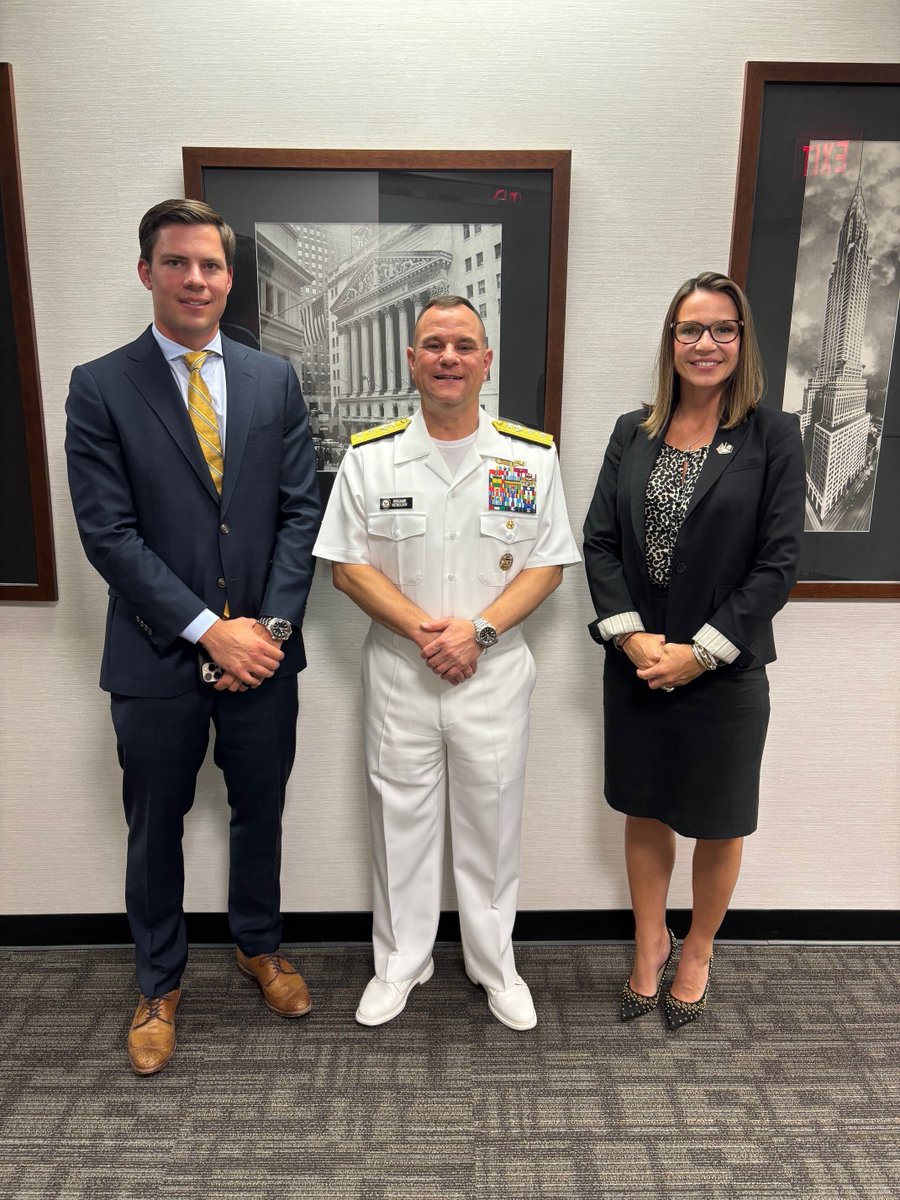 ComtechTel's tweet image. Last week, Rear Admiral Benjamin Nicholson visited our Melville office for an engaging discussion with Comtech #leadership, highlighting the vital work we’re doing to support national security missions through mission-critical #satellite and #space communications tech. #USNAVY
