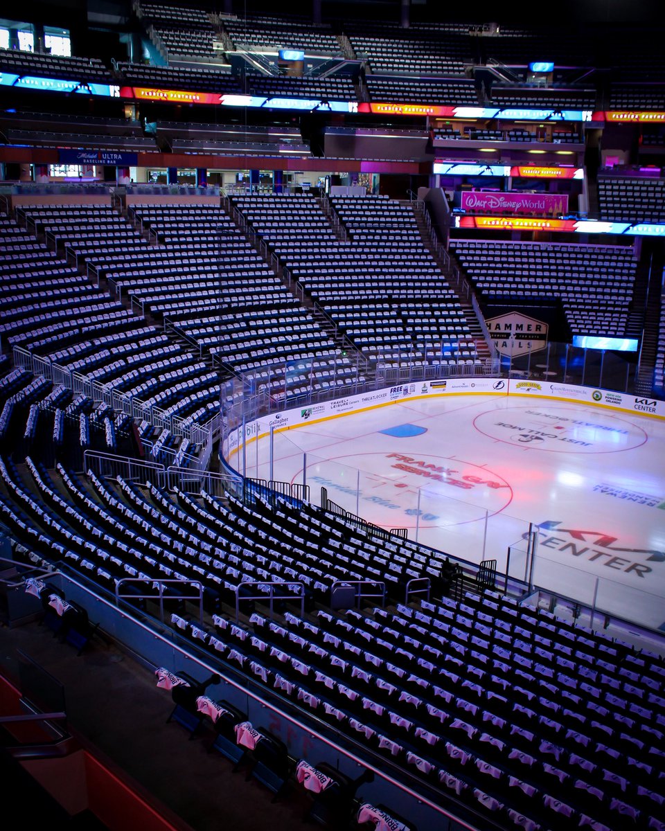 OrlandoHockey's tweet photo. Stage is set 😎 See you tonight. @TheKiaCenter
Don’t have your tickets yet? There are still seats left in the upper bowl!
👉🎟️ https://t.co/VKkfsJgTlL https://t.co/BzyB1XmBIC