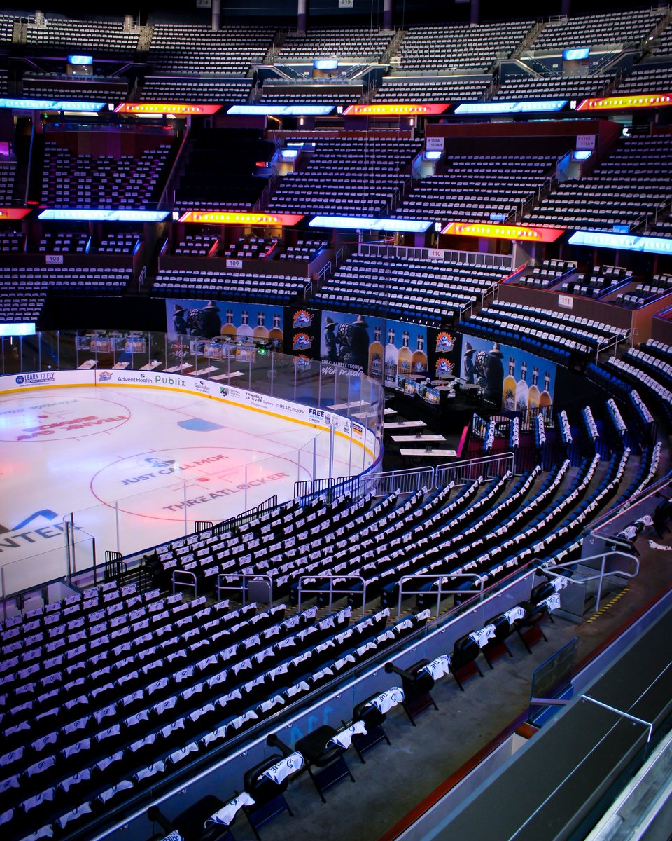 OrlandoHockey's tweet photo. Stage is set 😎 See you tonight. @TheKiaCenter
Don’t have your tickets yet? There are still seats left in the upper bowl!
👉🎟️ https://t.co/VKkfsJgTlL https://t.co/BzyB1XmBIC