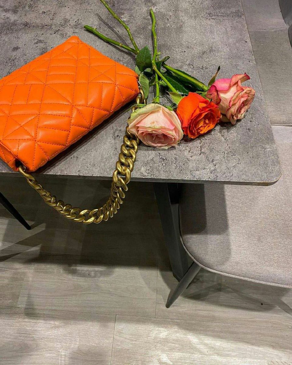 إختر راحة بالك مهما كلف الأمر .🪐🤎