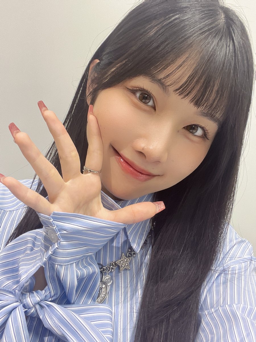 【岬なこ】2ndシングル「小さな蕾」直筆サイン 2ndシングル「ちいさな蕾」から読み解く！“岬なこ”のこれまでと