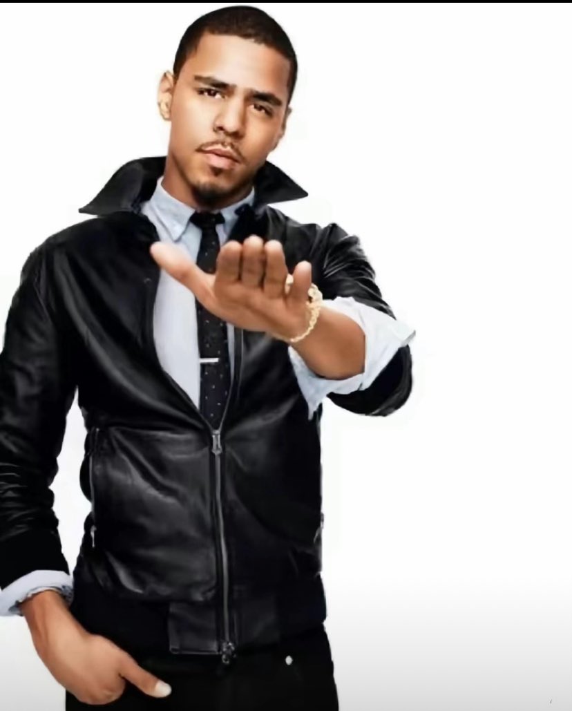 macoronimuncher's tweet image. Whoa whoa whoa, just because I’m black doesn’t mean I want to be thick.