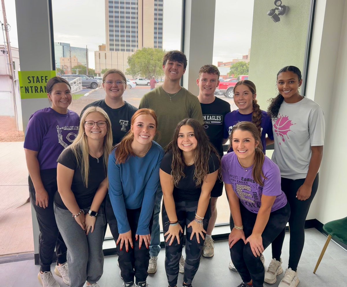 HUGE shout-out to our CHS PRO internship students! They volunteered their time and muscle yesterday to help The PARC move into their new facility. Special thanks to PRO intern Joel Moore and his mentor (and CHS/PRO alum) Kathryn Brooks ('21) for leading the effort.