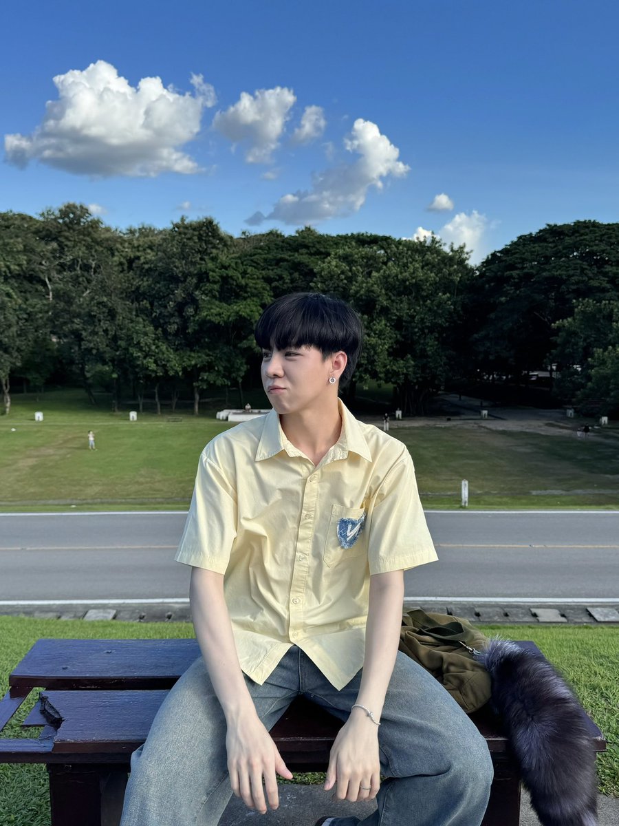แกล้งๆเป็นเด็กมช ทันมั้ยยย 💛🐰