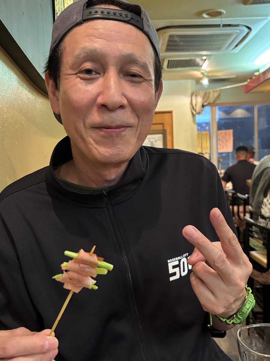 designerMA2DA's tweet image. 共食いするアスパラマン
#中條健一