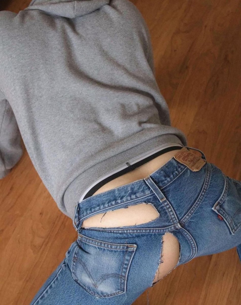 👖JEANS GAZE🔥 tweet media