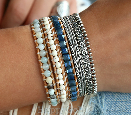 byhappygolicky's tweet photo. Instant stack = instant style β¨
This 4-piece set includes:
π Blue Triple Wrap Bracelet
πΈ Floral Sterling Cuff
β Striped Sterling Cuff
π Skinny Silver Beads
Layered boho perfection π https://t.co/2EtFL5gqUz
#BraceletStack #BohoStyle #SterlingSilver #WrapBracelet #BohoJewelry https://t.co/jiacQGHn9I