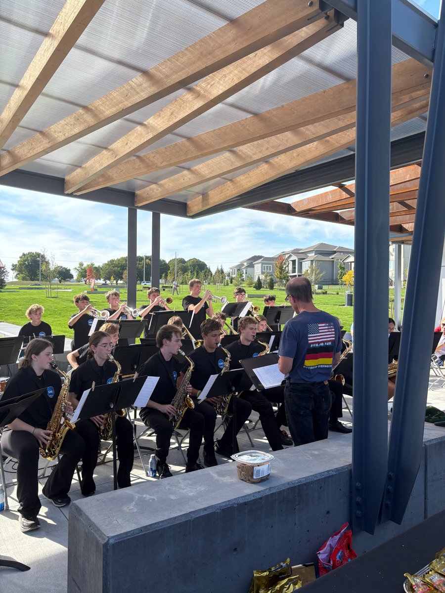 gwoodEDU's tweet photo. Big day for the South community with the dedication of  Bietigheim-Bissingen Park. My students designed the language &amp; graphics for the park signage, which celebrates the relationship with our sister city that began with the South band and orchestra in 1979. https://t.co/dSBOnvzdWu