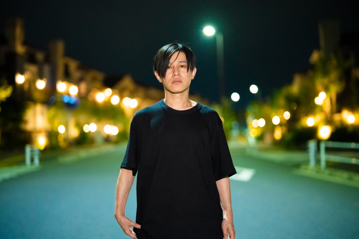 ＼ New Release ／

4s4ki × DÉ DÉ MOUSE

「延命酒」

2025.10.1㈬ Release
Label：VLLV

linkco.re/HhgYv33D

1. 永遠の覚悟
2. 不安に仕上がる
3. お前ゼウス
4. 透明な人

Artwork Design : tovgo