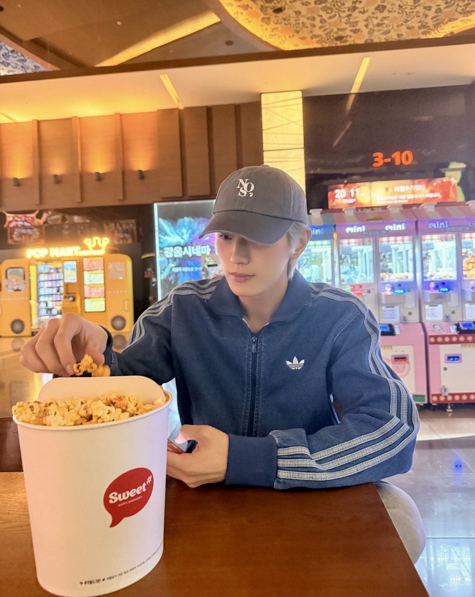 CIX_twt tweet picture