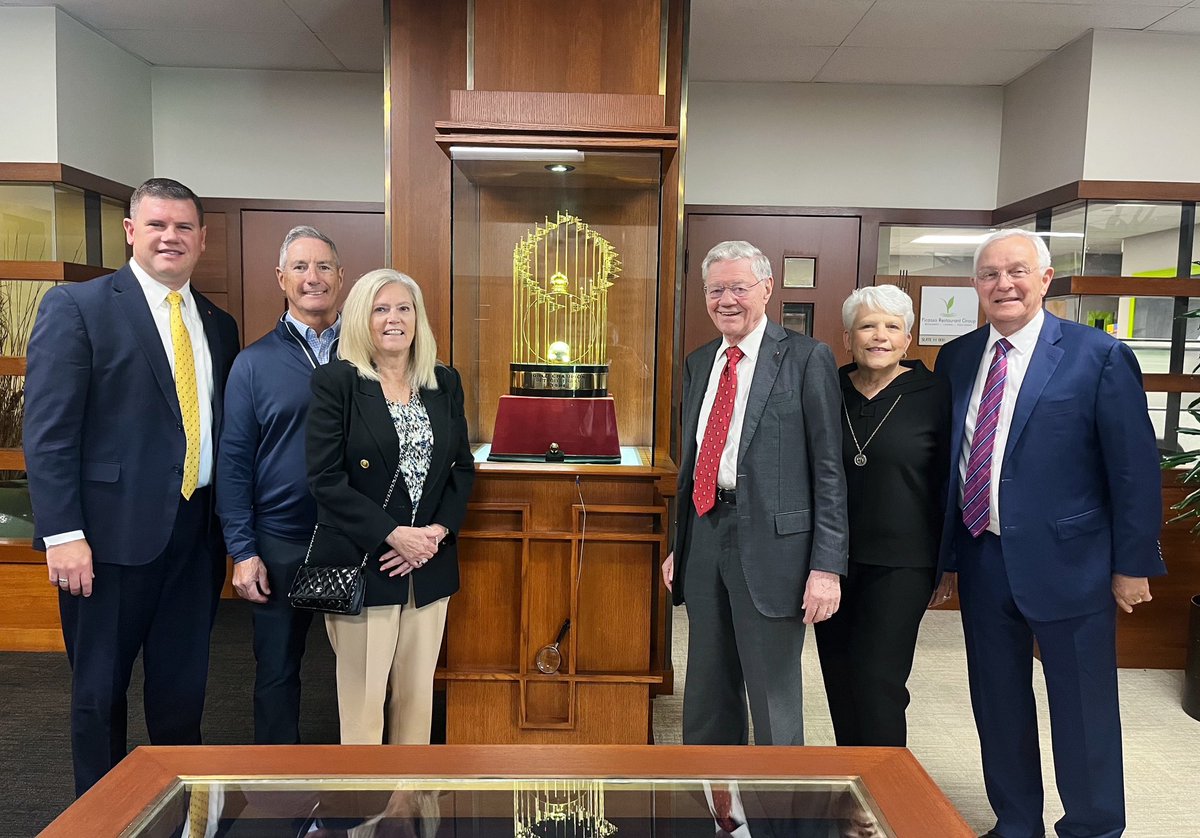 LegatusHQ's tweet photo. Last week, our Board of Governors gathered for our annual meeting in Ann Arbor. 

We’re pleased to welcome two new members to the board: Ray Bishop and Joe Giglio, who were joined by their wives, Teri Bishop and Debbie Giglio. 

Please pray for our Board of Governors! https://t.co/4YN7ct1PKP