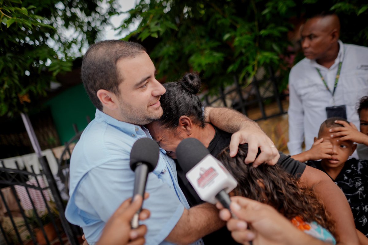 🏠 Más que una vivienda, en Fredonia entregamos hoy un nuevo comienzo. Doña Elvira, de 68 años, recibió su casa digna, segura y con espacio para soñar junto a sus nietos.

Entre lágrimas nos dijo: “Gracias gobernador, ahora voy a dormir tranquila con mis nietos”.

Conocimos su