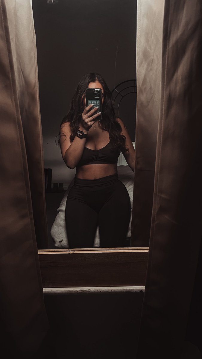 TamDeLima's tweet photo. September was quiet. https://t.co/GRu762g5l9