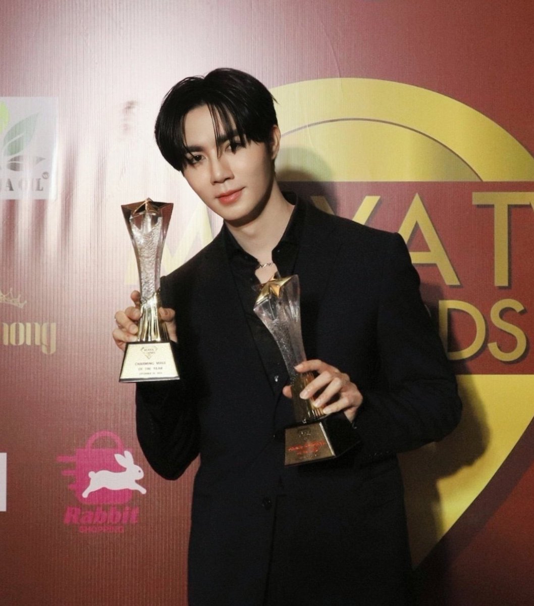 TEAMVOTE FOR ZEE PRUK tweet media