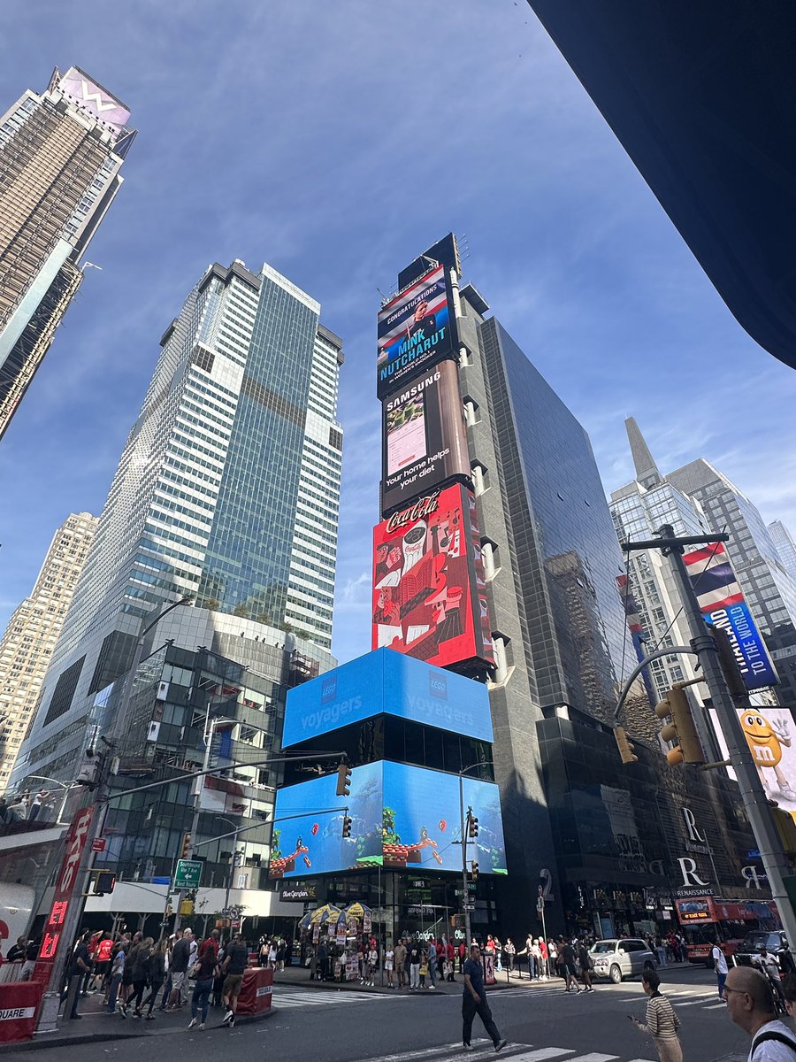 imchenjiong's tweet photo. Newyork https://t.co/XhtSmhjOLi