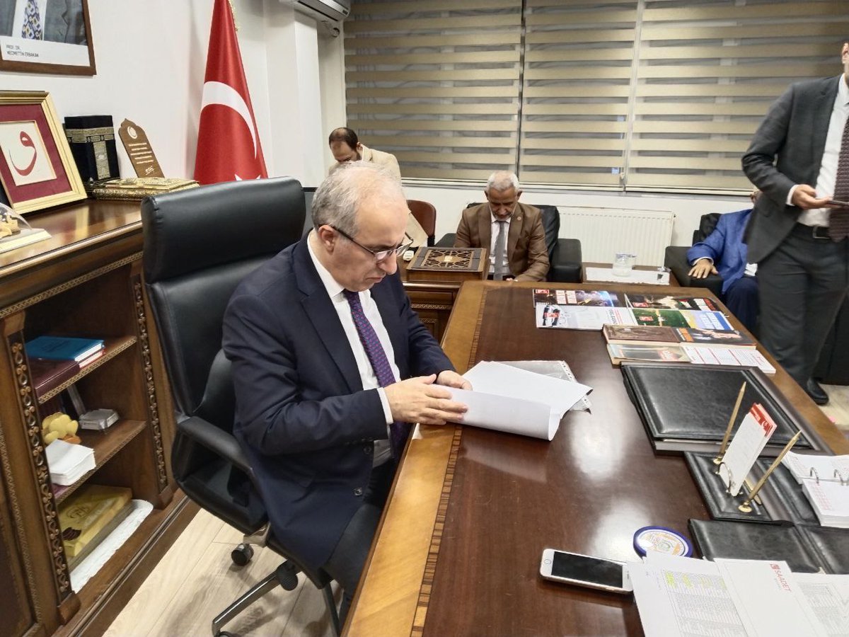 EmadDernegi's tweet photo. 📌 EMADDER – SAADET PARTİSİ ZİYARETİ

Emeklilikte Adalet Derneği İstanbul İl Temsilcilerimiz, Saadet Partisi Genel Başkan Yardımcısı ve İstanbul Milletvekili Sayın Mustafa Kaya ile Saadet Partisi Sultangazi İlçe Başkanı Sayın Hüsnü Nazlı’yı ziyaret etti.

Kademeli emeklilik mağduriyetimizi tüm boyutlarıyla dile getirdik, çözüm için desteklerini talep ettik ve dosyamızı takdim ettik.

Samimi ilgileri ve misafirperverlikleri için teşekkür ediyor, adalet mücadelemizde yanımızda olacaklarına inanıyoruz.

Saygılarımızla 
EMEKLİLİKTE ADALET DERNEĞİ
EMADDER 

@SaadetPartisi
@mahmutarikansp
@AzmiMustafaKaya
@necmettincalisk
@SaadetIstanbul
@saadetsgazi 
@NazlHusnu90074

@EmadDernegi 
#MeclisinİlkGöreviKademe