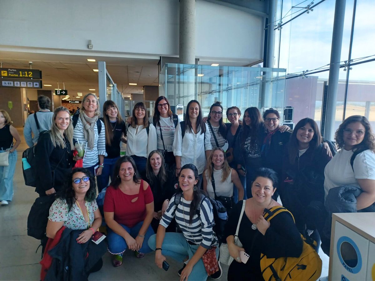 vlciconnect's tweet photo. 🌍✈️ El equipo de The Break comienza su experiencia en Croacia dentro de su programa internacional. Un entorno inspirador para seguir impulsando el liderazgo femenino en sectores estratégicos y fortalecer los lazos del ecosistema emprendedor europeo. 💡
#TheBreak https://t.co/AG6djH1mzT