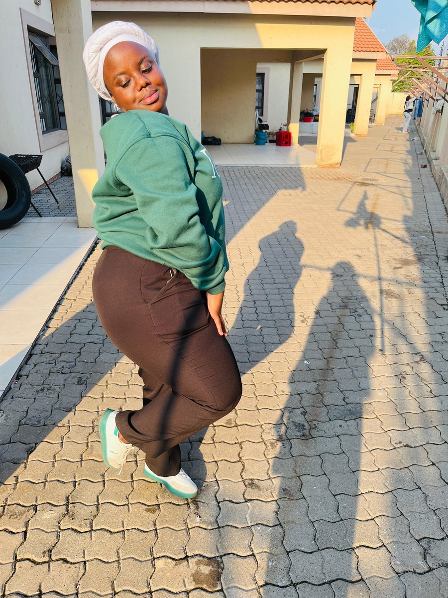 📍Pheng Yao loga meriri hle 😩😩