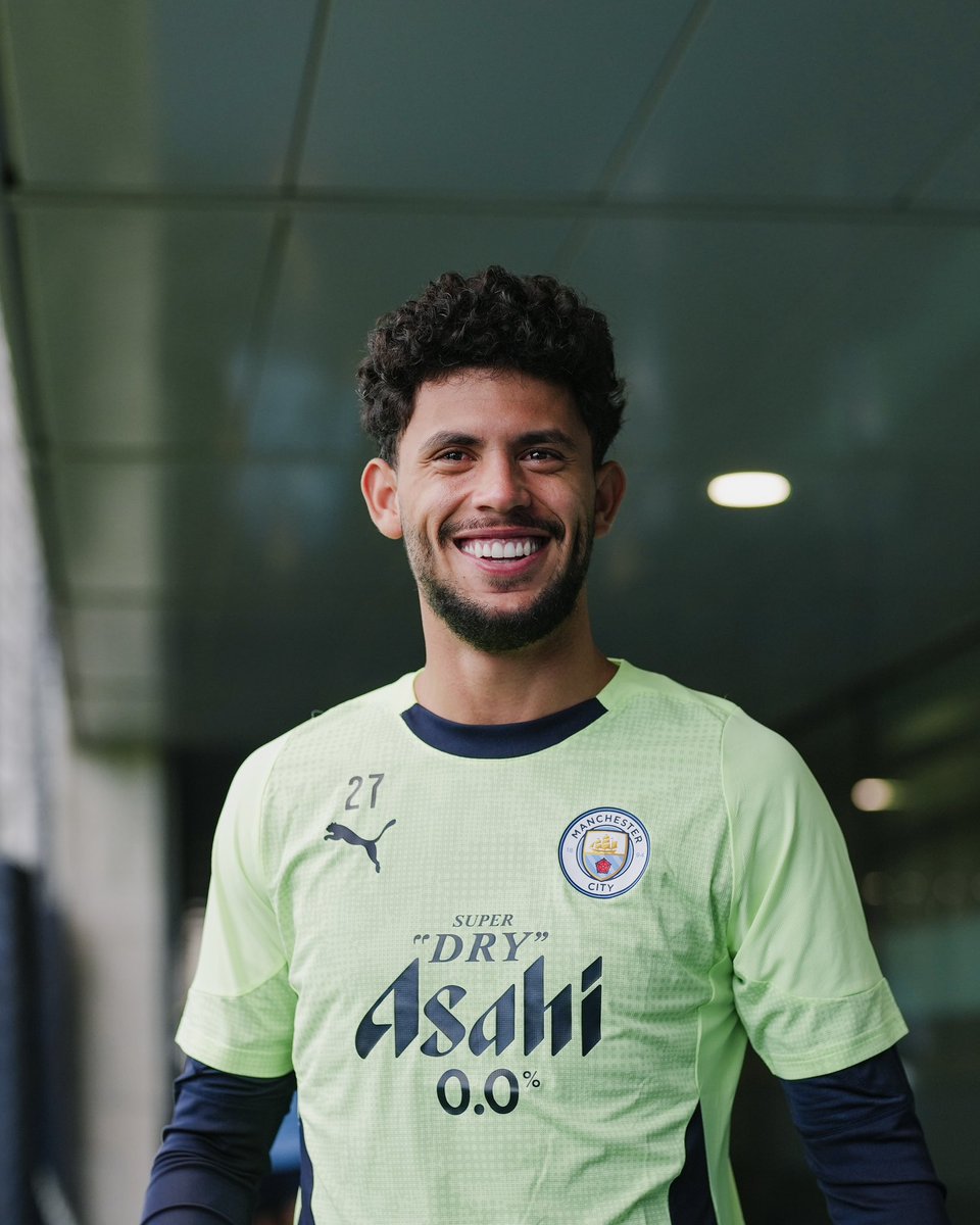 ManCity's tweet photo. Say cheese 🧀😁 https://t.co/UaAtA8vwa2