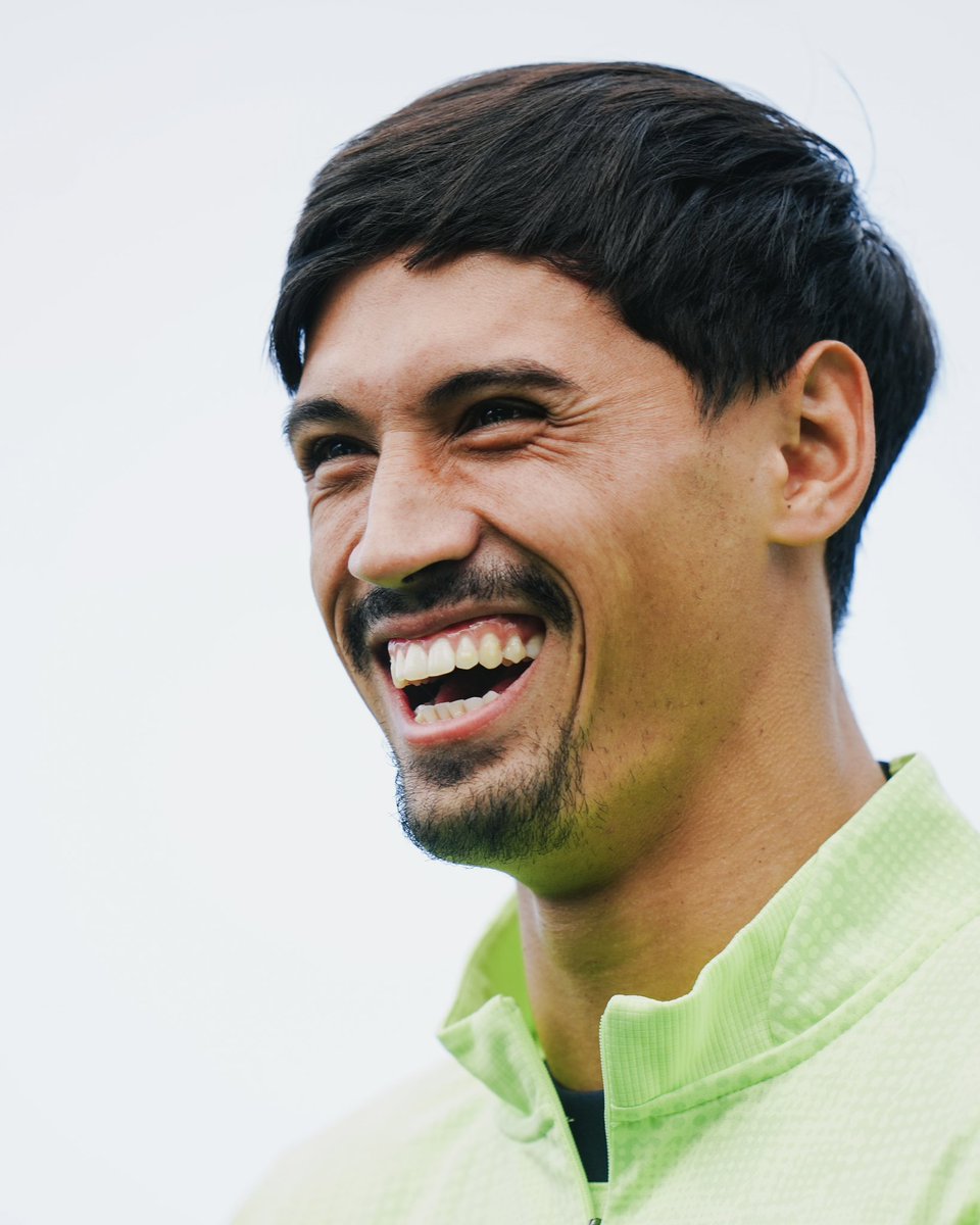 ManCity's tweet photo. Say cheese 🧀😁 https://t.co/UaAtA8vwa2