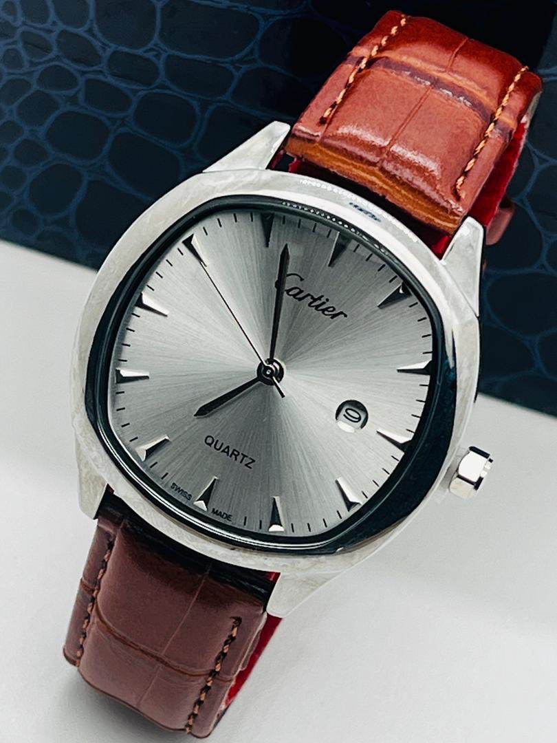 watch_only2's tweet image. 🚨 Jeu concours 

Nous offrons ces 3 montres parmi les favs et Rt

Conditions:
-Like ❤️ 
-Reteweet 🔄
-Follow➕

TAS jeudi soir 

Dudu